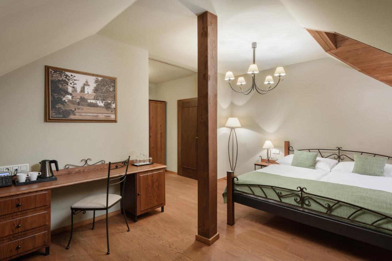 Resort Sobotín Eksteriør billede
